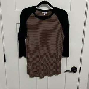 Women's LuLaRoe 3/4 length sleeve, size Medium